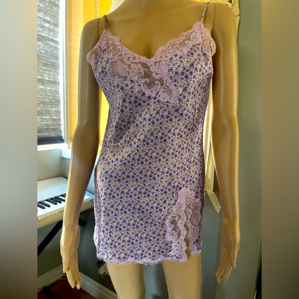 Victoria’s Secret Sexy Slip Dress Floral lowback nightgown Babydoll Sleepwear XS